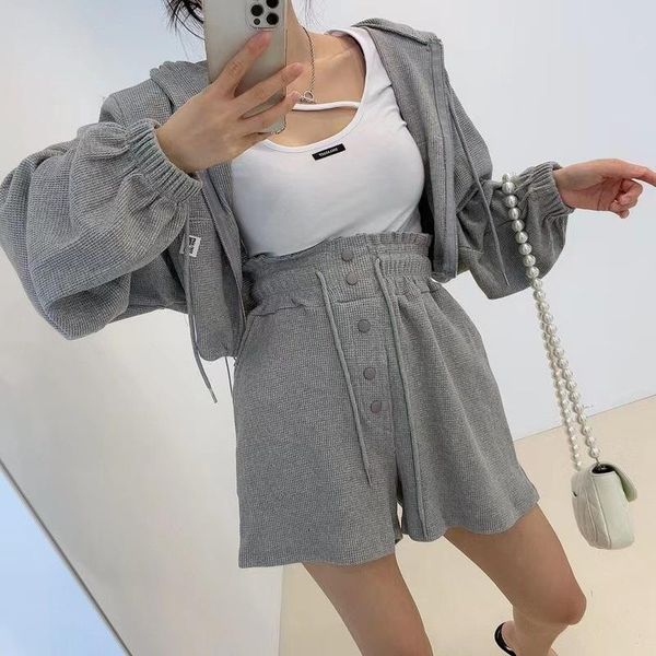 women's tracksuits autumn two-piece korean casual short hooded sweater cardigan jacket + single-breasted high waist shorts suit, Gray
women's tracksuits autumn two-piece korean casual short hooded sweater cardigan jacket + single-breasted high waist shorts suit, Gray