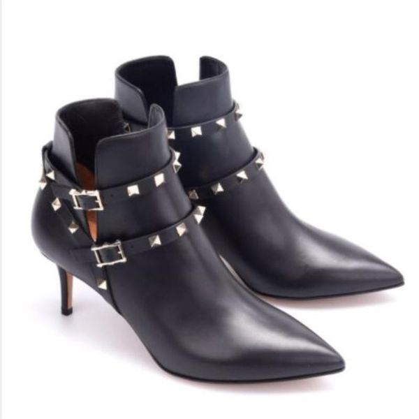 boots lanlojer high heels party pumps,banquet heels,decorative rivets, about 11cm heel boots,pointed toe short shoes, Black
boots lanlojer high heels party pumps,banquet heels,decorative rivets, about 11cm heel boots,pointed toe short shoes, Black