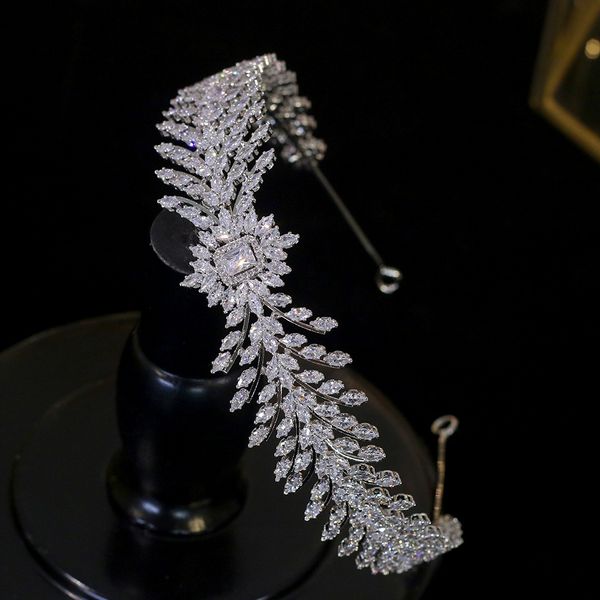 bride hair band wedding hair accessories crystal crown ladies hair accessories headdress party accessories, Golden;white
bride hair band wedding hair accessories crystal crown ladies hair accessories headdress party accessories, Golden;white
