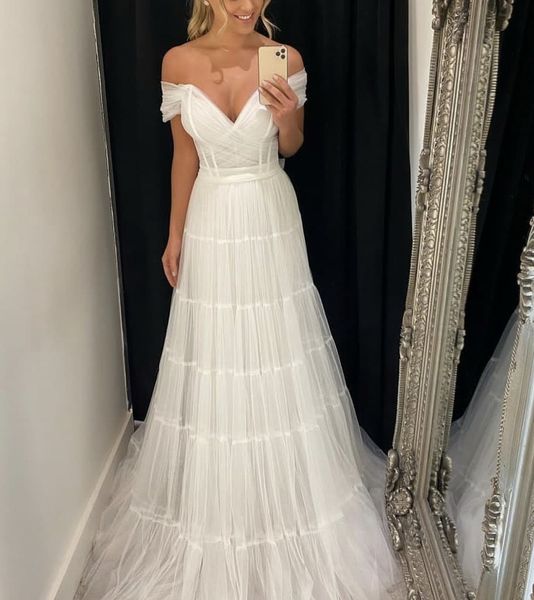 beach wedding dresses 2022 a-line bridal gowns pleats ivory tulle boho middle east dubai off shoulder floor length robes de mariée, White
beach wedding dresses 2022 a-line bridal gowns pleats ivory tulle boho middle east dubai off shoulder floor length robes de mariée, White