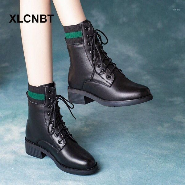 boots women's winter small short lace up thick heel single ancle woman 2021 low1, Black
boots women's winter small short lace up thick heel single ancle woman 2021 low1, Black