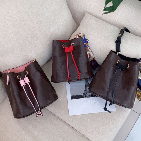 women designer bags fashion ladies purses 3 clolor straps pu shoulder bag classic pattern printing girls handbags, Black;red
women designer bags fashion ladies purses 3 clolor straps pu shoulder bag classic pattern printing girls handbags, Black;red
