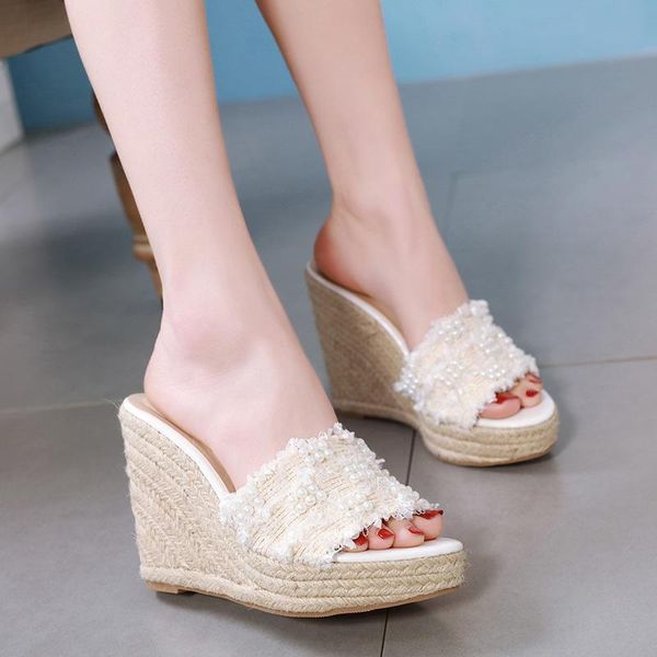 on a wedge shoes slippers heels slipers women fringe string bead slides low high 2021 pu fabric basic rome rubber, Black
on a wedge shoes slippers heels slipers women fringe string bead slides low high 2021 pu fabric basic rome rubber, Black