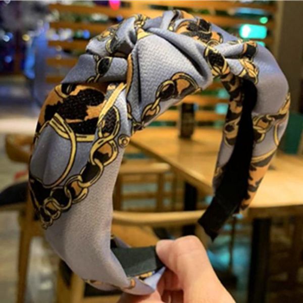 hair accessories chains print hairband knotted center wide headband not slip women retro headbands adults outdoor head band
hair accessories chains print hairband knotted center wide headband not slip women retro headbands adults outdoor head band