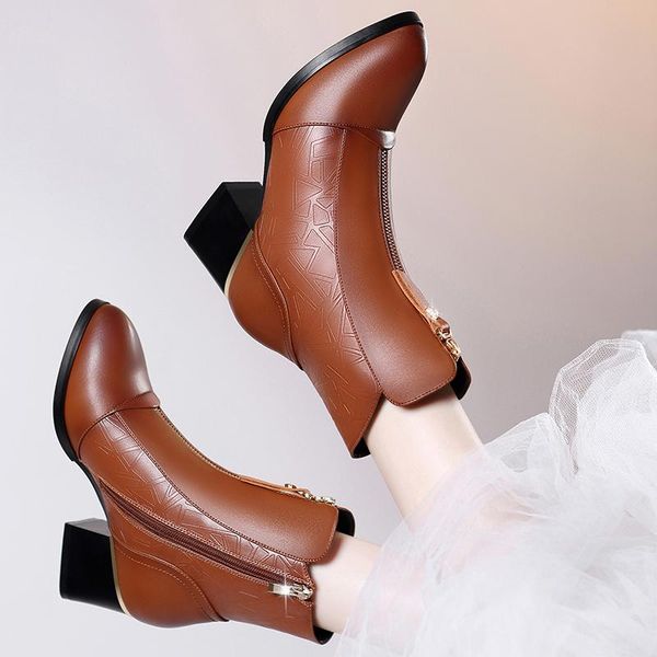 boots children's middle winter 2021 korean shoes women's plush thick heel versatile cotton, Black
boots children's middle winter 2021 korean shoes women's plush thick heel versatile cotton, Black