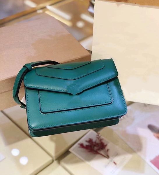 ladies messenger bag luxurys designers bags fashion genuine leather women shoulder handbag flap cross bodybags elegant 
ladies messenger bag luxurys designers bags fashion genuine leather women shoulder handbag flap cross bodybags elegant