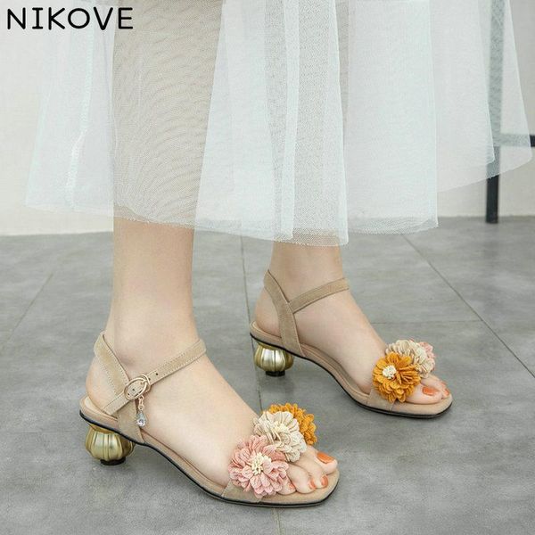 dress shoes nikove 2021 flower med heel elegant fashion summer sandals women pu+leather platform pointed toe casual size 34-43, Black
dress shoes nikove 2021 flower med heel elegant fashion summer sandals women pu+leather platform pointed toe casual size 34-43, Black