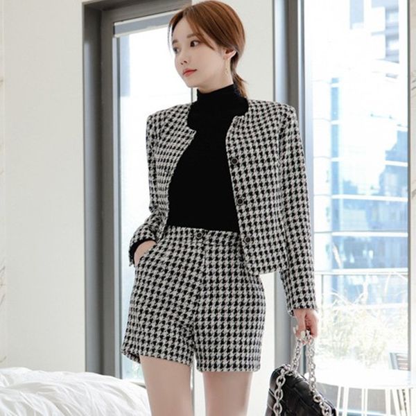 autumn women tweed rainbow suit single breasted long sleeve weave jacket + bodycon shorts two piece sets 210525, White
autumn women tweed rainbow suit single breasted long sleeve weave jacket + bodycon shorts two piece sets 210525, White