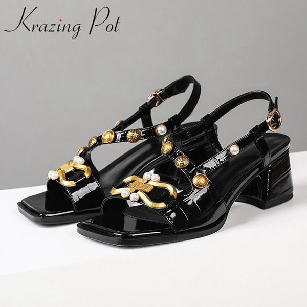sandals krazing pot cow leather peep toe thick high heel princess buckle straps shoes rivets pearl fasteners l18, Black
sandals krazing pot cow leather peep toe thick high heel princess buckle straps shoes rivets pearl fasteners l18, Black
