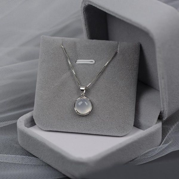 pendant necklaces fashion silver plated white round moonstone luxury women jewelry clavicle chain short necklace
pendant necklaces fashion silver plated white round moonstone luxury women jewelry clavicle chain short necklace