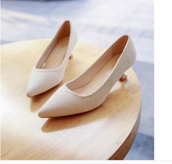 dress shoes 2021 spring and autumn middle fine heel pointed end suede women's size 34---39, Black
dress shoes 2021 spring and autumn middle fine heel pointed end suede women's size 34---39, Black