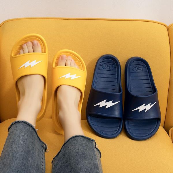 slippers mazefeng summer home women simple black white shoes non-slip bathroom slides flip flops indoor platform
slippers mazefeng summer home women simple black white shoes non-slip bathroom slides flip flops indoor platform