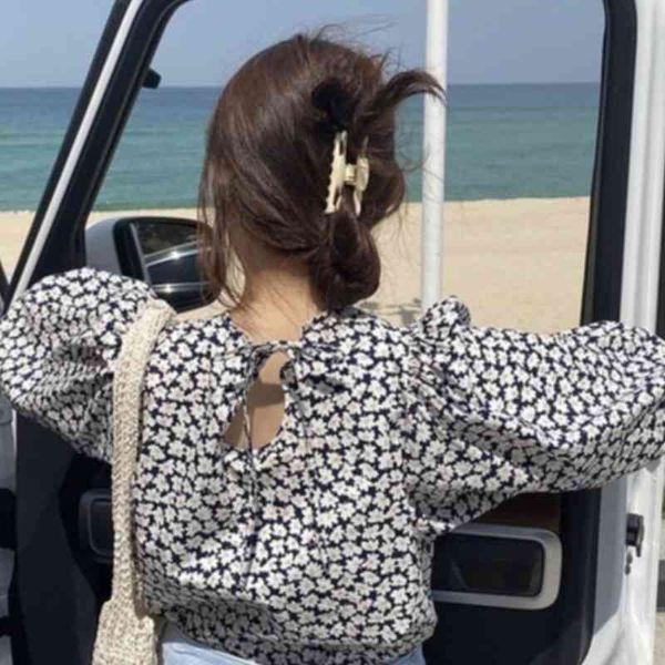 nomikuma puff sleeve florral printed blouse women back lace up o neck korean chic shirts casual vintage summer blusas mujer 210514, White
nomikuma puff sleeve florral printed blouse women back lace up o neck korean chic shirts casual vintage summer blusas mujer 210514, White