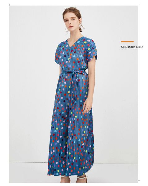 shirt fashion fold solid v-neck short sleeve belt button pants jumpsuits, White;black
shirt fashion fold solid v-neck short sleeve belt button pants jumpsuits, White;black
