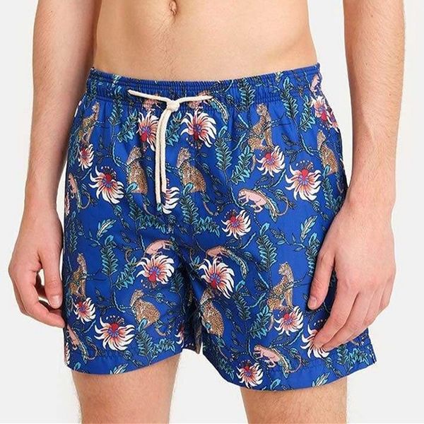 true color mens sports shorts refreshing convenient comfortable fit daily travel kinds of sports workout, White;black
true color mens sports shorts refreshing convenient comfortable fit daily travel kinds of sports workout, White;black