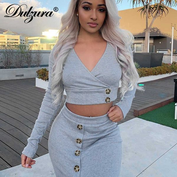 2021 autumn winter women two skirt crop elegant tracksuit co ord matching sets clothes outfits, Black;white
2021 autumn winter women two skirt crop elegant tracksuit co ord matching sets clothes outfits, Black;white