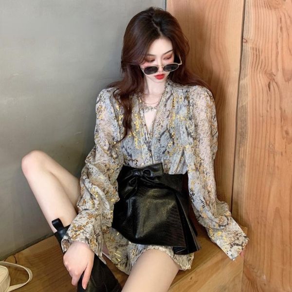 women's blouses & shirts v-neck print chiffon for women summer korean version fashionable clothing cardigan sequined loose vintage, White
women's blouses & shirts v-neck print chiffon for women summer korean version fashionable clothing cardigan sequined loose vintage, White