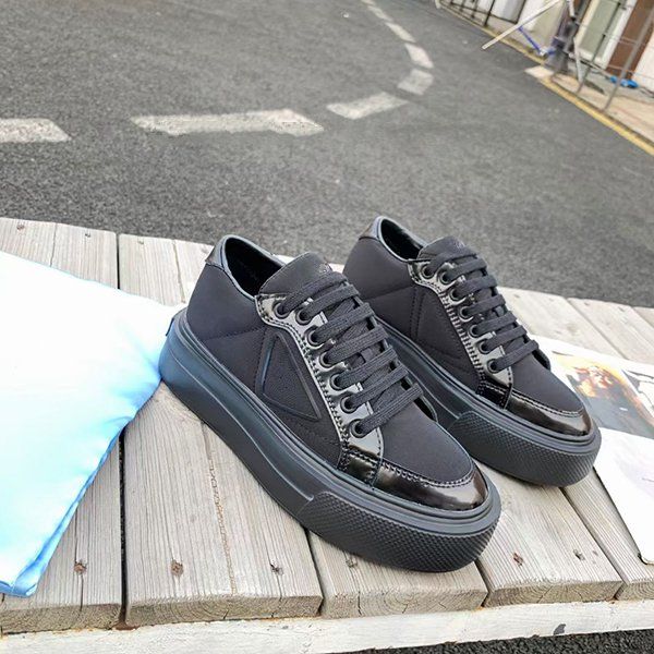 dio mens designer sneakers trainers running for men womens runners flats genuine leather brand racer luxury shoes mjh0001, Black
dio mens designer sneakers trainers running for men womens runners flats genuine leather brand racer luxury shoes mjh0001, Black