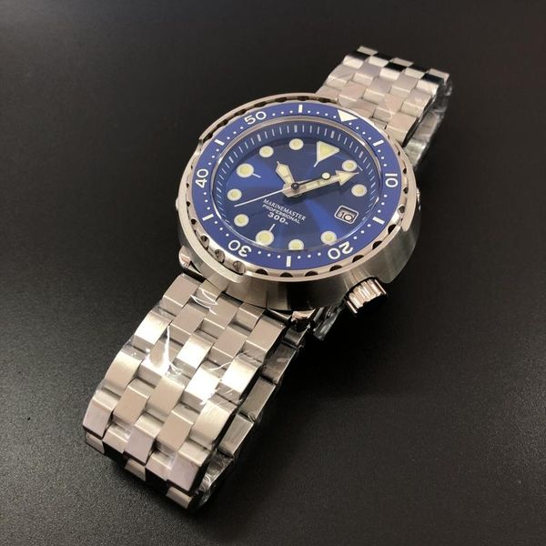wristwatches arrival 2021 steeldive design no logo blue dial ceramic bezel nh35 automatic dive watch luminous sapphire crystal wristwatch, Slivery;brown
wristwatches arrival 2021 steeldive design no logo blue dial ceramic bezel nh35 automatic dive watch luminous sapphire crystal wristwatch, Slivery;brown