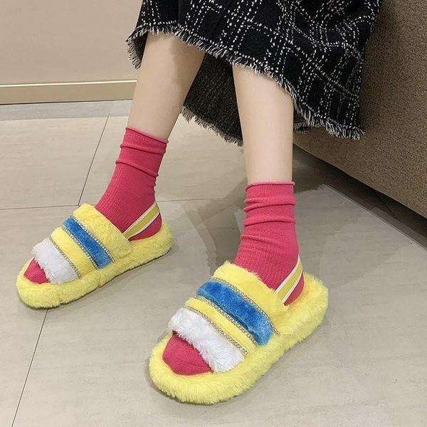 sandals 2021 plush slippers faux fur women casual all-match strap slides flat fashion women's, Black
sandals 2021 plush slippers faux fur women casual all-match strap slides flat fashion women's, Black