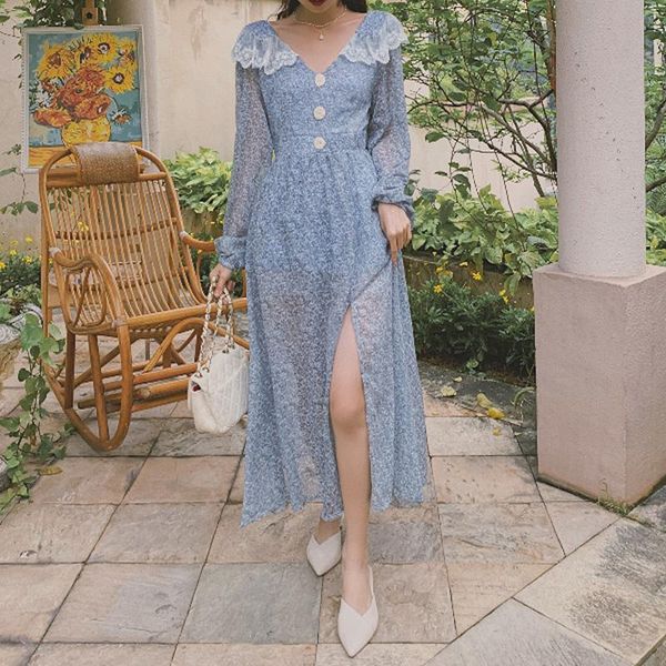 casual dresses vinttage high waist floral dress women summer lace stitching v-neck backless print female chiffon lady holiday maxi, Black;gray
casual dresses vinttage high waist floral dress women summer lace stitching v-neck backless print female chiffon lady holiday maxi, Black;gray