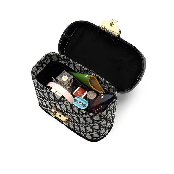 snapsdesigner multi pochette bags 2021 l marc mini akend onthego p woman telfar bag tb hanghhangbag candy embroidered luggage fashion, Black
snapsdesigner multi pochette bags 2021 l marc mini akend onthego p woman telfar bag tb hanghhangbag candy embroidered luggage fashion, Black