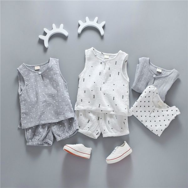 fashion boys girls clothing sets summer children small stars printing sport suits sleeveless t-shirt + pants kids tracksuit set 210413, White
fashion boys girls clothing sets summer children small stars printing sport suits sleeveless t-shirt + pants kids tracksuit set 210413, White