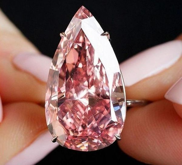 wedding rings pear shaped pink crystal exaggerated hand accessories ring set, Slivery;golden
wedding rings pear shaped pink crystal exaggerated hand accessories ring set, Slivery;golden