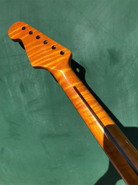 new flame maple electric guitar neck 22 fret 25.5 inch rosewood fingerboard yellow gloss paint
new flame maple electric guitar neck 22 fret 25.5 inch rosewood fingerboard yellow gloss paint
