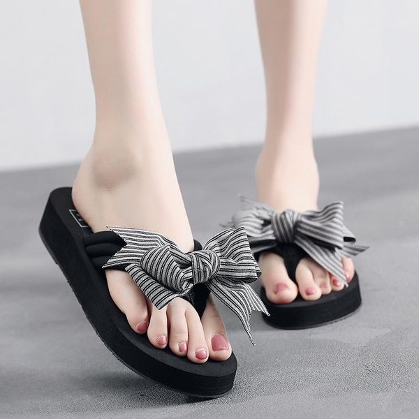 slippers bowknot flip-flops thick bottom flat heels anti slip sandals outside indoor casual beach shoes 2021 summer, Black
slippers bowknot flip-flops thick bottom flat heels anti slip sandals outside indoor casual beach shoes 2021 summer, Black