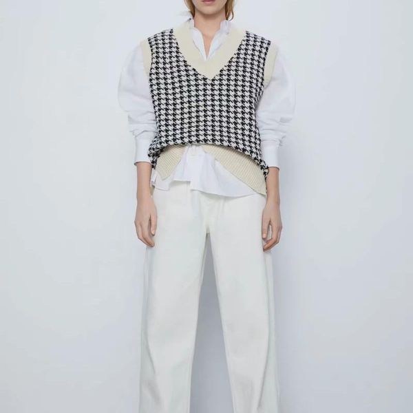 women's vests vintage plaid v-neck long sleeve oversize knitted vest fashion slim elegant pullover lady casual loose chic sweater 2021, Black;white
women's vests vintage plaid v-neck long sleeve oversize knitted vest fashion slim elegant pullover lady casual loose chic sweater 2021, Black;white