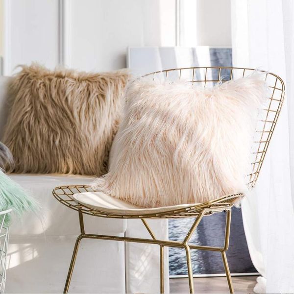 45*45 long plush furry cushion cover modern solid color pillow case decorative throw home decor sofa cushion/decorative
45*45 long plush furry cushion cover modern solid color pillow case decorative throw home decor sofa cushion/decorative