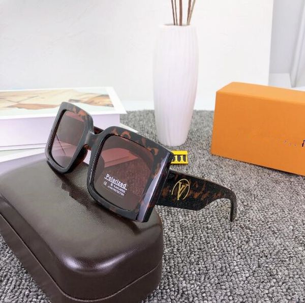 new designer sunglasses metal hinge sunglasses men glasses women sun glasses uv400 lens with original cases and box, White;black
new designer sunglasses metal hinge sunglasses men glasses women sun glasses uv400 lens with original cases and box, White;black
