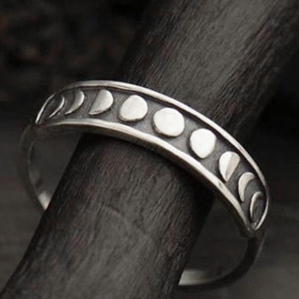 retro simple silver color metal moon eclipse rings fashion punk ring accessories for men women creative party jewelry gift cluster, Golden;silver
retro simple silver color metal moon eclipse rings fashion punk ring accessories for men women creative party jewelry gift cluster, Golden;silver