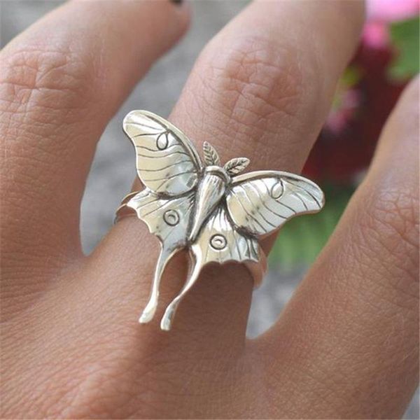 cluster rings vintage butterfly ring exquisite insect women's fashion wedding engagement party princess jewelry, Golden;silver
cluster rings vintage butterfly ring exquisite insect women's fashion wedding engagement party princess jewelry, Golden;silver