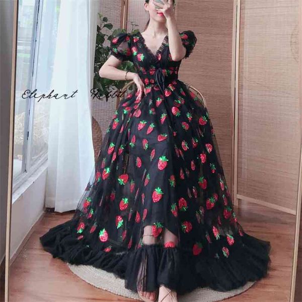 plus size 5xl women black pink strawberry sequined dress v-neck sweet elegant evening party formal classy maxi 210623, Black;gray
plus size 5xl women black pink strawberry sequined dress v-neck sweet elegant evening party formal classy maxi 210623, Black;gray