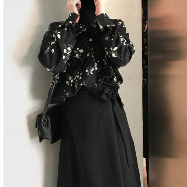 korobov auttum 2021 new flower print korean blusas vintage elegant female blouse v-neck long sleeve casual mujer shirts 76356, White
korobov auttum 2021 new flower print korean blusas vintage elegant female blouse v-neck long sleeve casual mujer shirts 76356, White