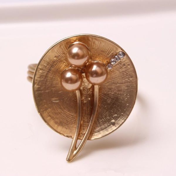 12pcs/lotus leaf simple golden napkin ring table decoration for family gathering el western rings
12pcs/lotus leaf simple golden napkin ring table decoration for family gathering el western rings