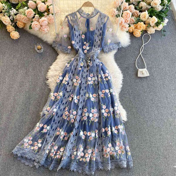 dresses mesh embroidery flower women o neck short sleeve a-line summer elegant streetwear midi, Black;gray
dresses mesh embroidery flower women o neck short sleeve a-line summer elegant streetwear midi, Black;gray