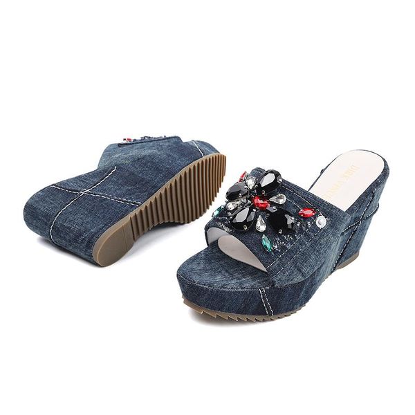 slippers 2021 spring summer blue canvas roman style high heel sandal rhinestone open toe wedges fashion sandals women size 34-40, Black
slippers 2021 spring summer blue canvas roman style high heel sandal rhinestone open toe wedges fashion sandals women size 34-40, Black
