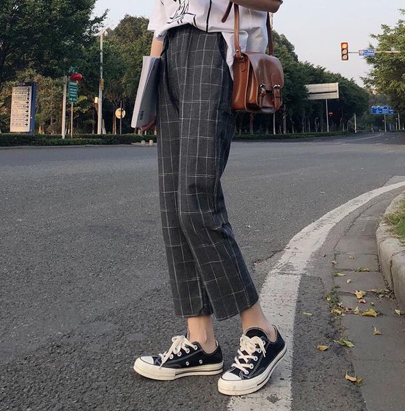 korean version of the wild womens capri style wide loose lattice student harlan cropped pants, Black;white
korean version of the wild womens capri style wide loose lattice student harlan cropped pants, Black;white