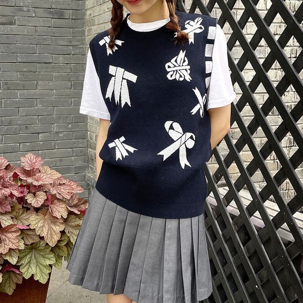 hy276 bow vest, White
hy276 bow vest, White