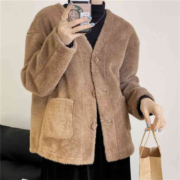 thickened oversize mink fur jacket women's ins autumn winter collarless padding warm coat for fashion 210520, Black;brown
thickened oversize mink fur jacket women's ins autumn winter collarless padding warm coat for fashion 210520, Black;brown