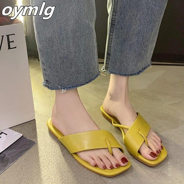 slippers 2021 summer flats thong style retro leather drags holiday beach outside sandals shoes flat heel, Black
slippers 2021 summer flats thong style retro leather drags holiday beach outside sandals shoes flat heel, Black