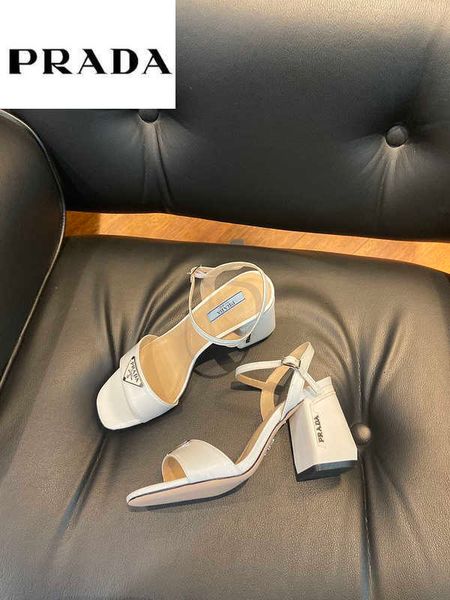 luxury brand women high heels sandals slippers mules slides pumps loafers ballerinas sneakers dress shoes designer b0tf, Black;white
luxury brand women high heels sandals slippers mules slides pumps loafers ballerinas sneakers dress shoes designer b0tf, Black;white