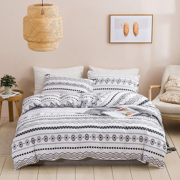 bedding sets 3pcs/set luxurious fashion with pillow case durable soft quilt cover single modern zipper closure decor king
bedding sets 3pcs/set luxurious fashion with pillow case durable soft quilt cover single modern zipper closure decor king