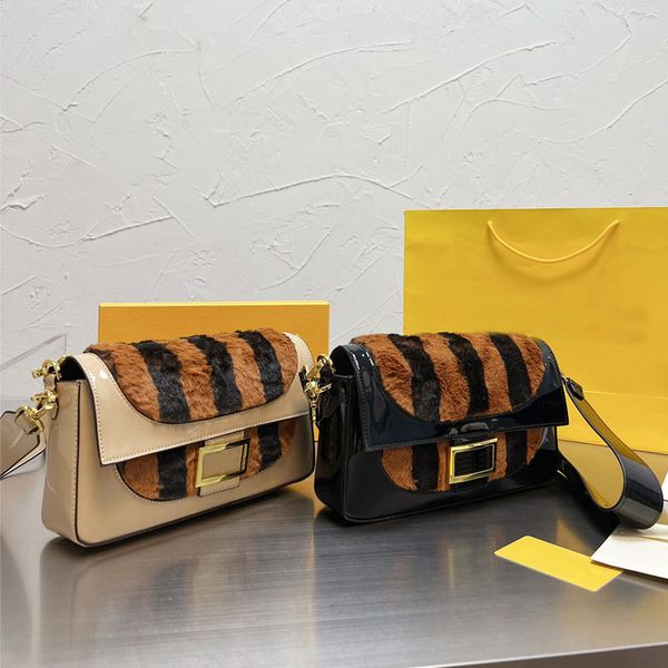 designer classic plush baguette women's bag handbag messenger detachable handle shoulder strap crossbody bags patent leather
designer classic plush baguette women's bag handbag messenger detachable handle shoulder strap crossbody bags patent leather