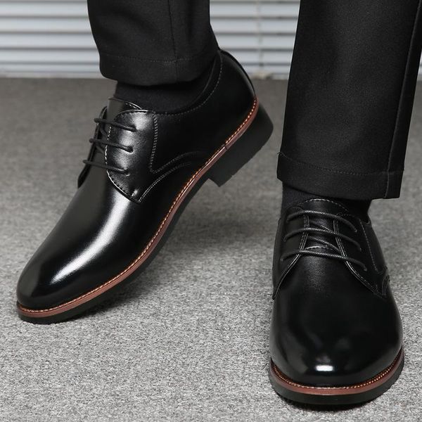 dress shoes men's leather oxfords business low heel office formal classic black footwear round toe male pu
dress shoes men's leather oxfords business low heel office formal classic black footwear round toe male pu