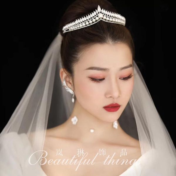 hair clips & barrettes korean style crystal headband headdress crown simple princess woman accessory bride pearl tiara jewelry, Golden;silver
hair clips & barrettes korean style crystal headband headdress crown simple princess woman accessory bride pearl tiara jewelry, Golden;silver