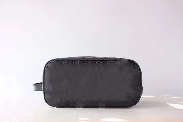 2020 men travelling toilet designer handbags women wash bag large capacity cosmeticbags makeup pouch makeup toiletry bags
2020 men travelling toilet designer handbags women wash bag large capacity cosmeticbags makeup pouch makeup toiletry bags